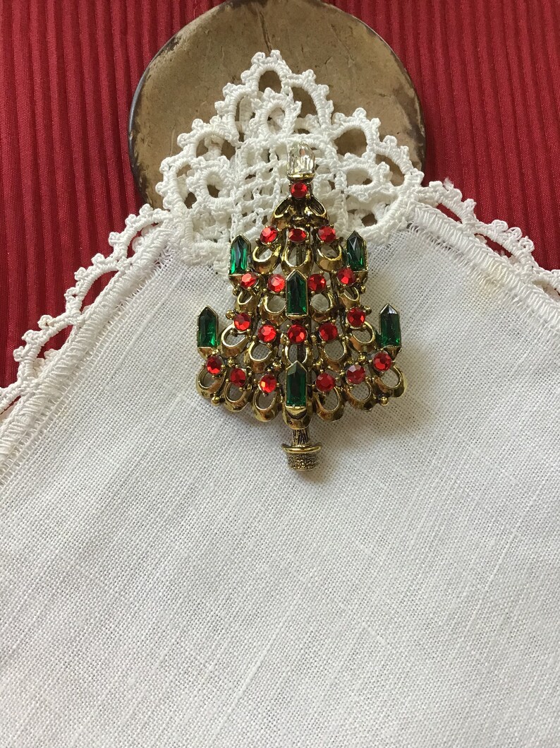 Book Piece Gold Tone Hollycraft Christmas Tree Pin Brooch Fruit Salad