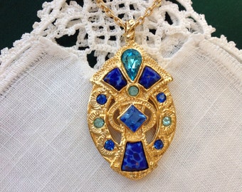 Miracle, St Patrick's Jewelry, Scottish Pendant, Sapphire Rhinestone and Faux Blue Agate, Gold Plate, 18 in, 457 mm