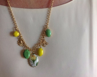 Yellow Rose Charm Necklace, 25 inches, 635 mm