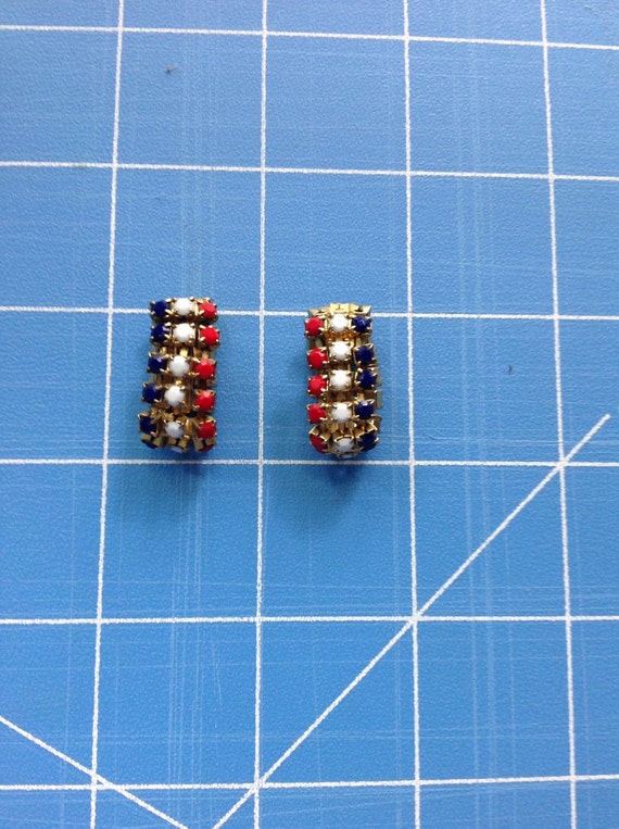 Vintage Patriotic Earrings, Red, White and Blue - image 4