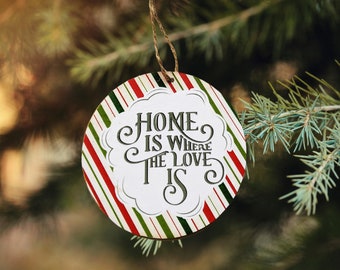 Adorno navideño de madera hecho a mano: "El hogar está donde está el amor"