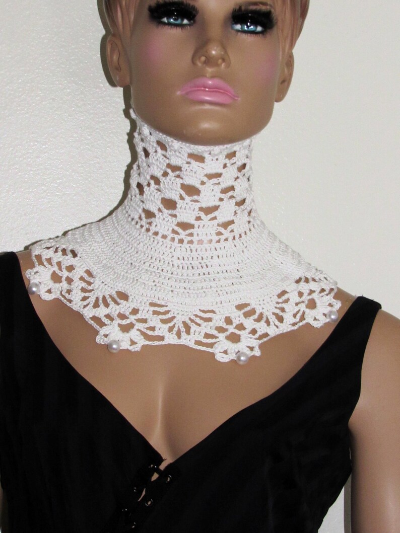 Collar de encaje blanco de ganchillo: corsé gargantilla victoriano gótico con cuentas, accesorios de boda de moda alternativa imagen 12