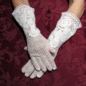 Crochet Wedding Gloves: Vintage Floral Lace, Victorian Style