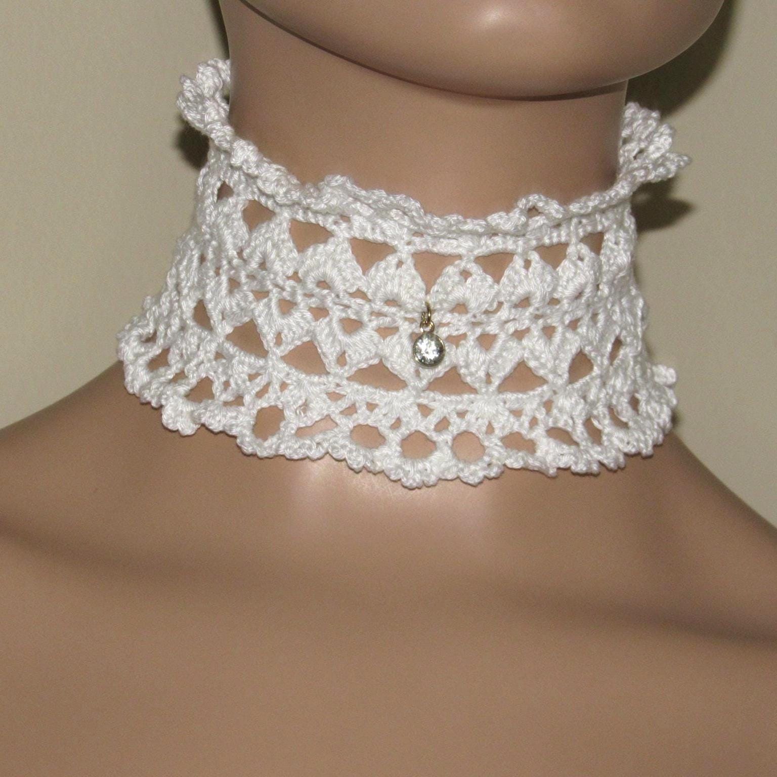 34 Goth Crochet Patterns for Dark, Witchy, and Alternative Makes 31 Crochet Choker Pattern: Victorian Gothic Raffled Collar