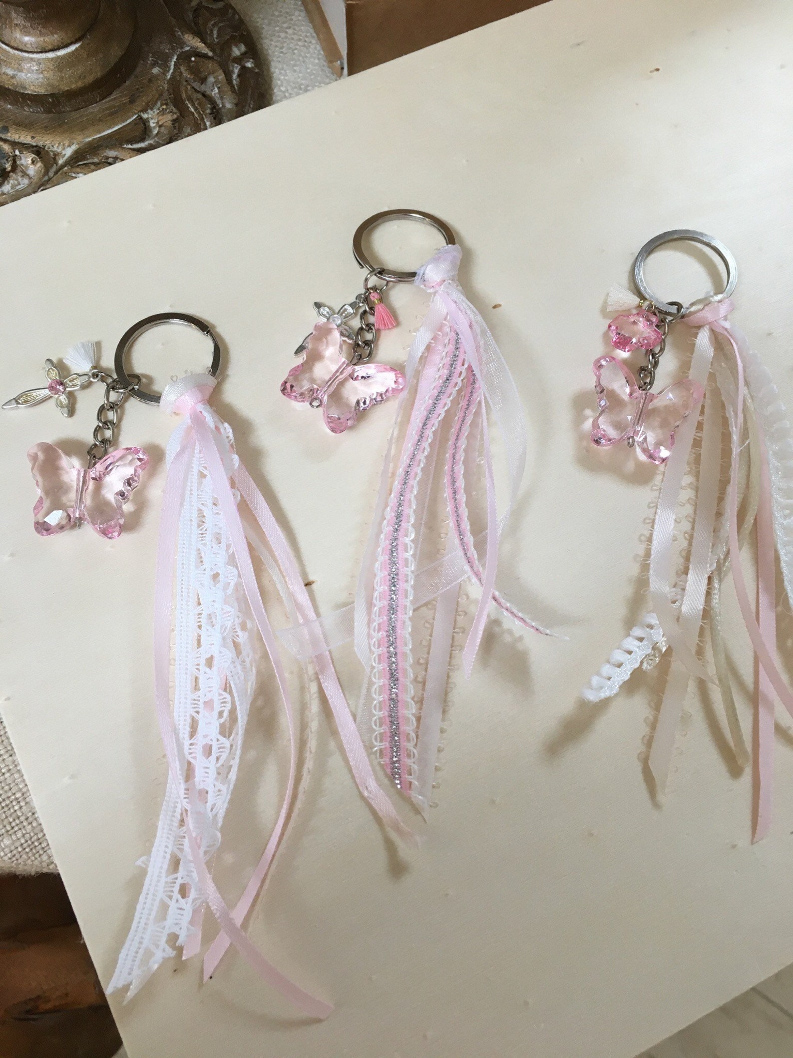 25 Pcs Favors Keychain With Butterfly ,tassel and Cross .baptism