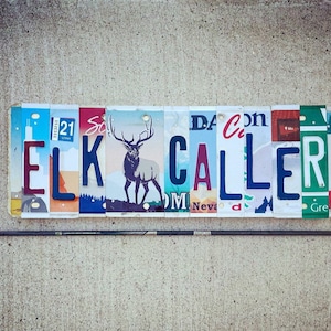 Sinal de caça de arco Elk Caller, presente para caçador, sinal de caça de arco, Mancave, placa de licença, decoração de caça, suspensão de parede de cabine, presente para marido