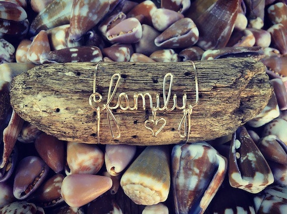 Family Wire Art Beach House Driftwood Decor, Beach House Gifts, Family, Driftwood Art, Wire Names, Beach House Decor, Made in Hawaii.