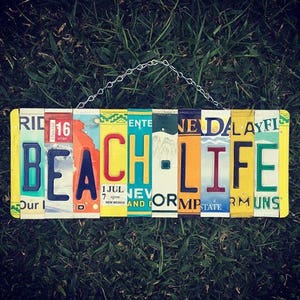 BEACH LIFE Sign. Beach Sign. Beach Decor. Gift for Beach house. Beach License Plate Sign. Nautical Decor.