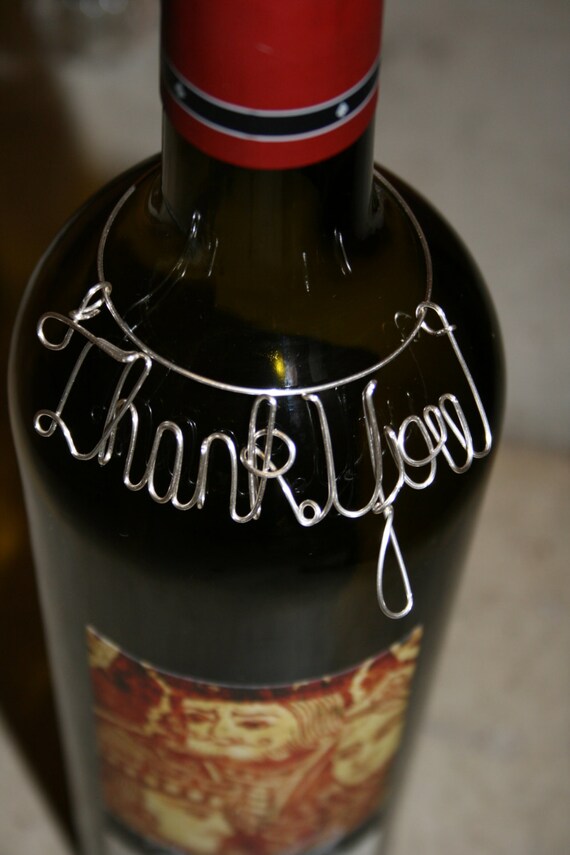 SALE.Wine Bottle charm. Wedding Thank you. wine bottle Tag. Personalized. for her. wire name. wedding gift idea. for him. for her. thank you