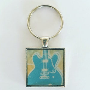 Chaveiro de guitarra, chaveiro para homem, namorado, marido, chaveiro de matrícula, chaveiro Mississippi, presente para guitarrista, presentes de guitarra.