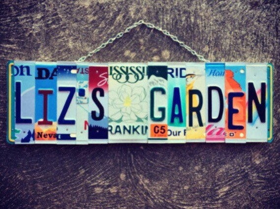 Personalized Mom’s Garden License Plate Art Sign Mother’s Day Gift, License Plate Art, Personalized Sign, Garden Decor, Gift for Gardener