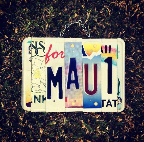 Hawaiian Decor - Travel Gift - Maui License Plate Sign - Birthday gift for her - Office Decor - Beach Decor - Nautical Decor