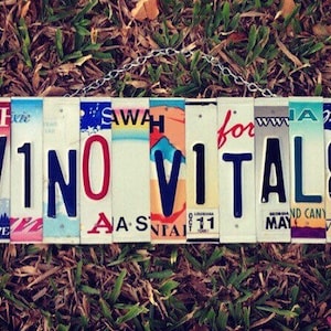 Vino Vitale Wine Bar License Plate Art Sign, Wine Sign, License Plate Art, Wine Gifts, Vino Sign, Funny Wine Signs, Wine Kitchen Decor.