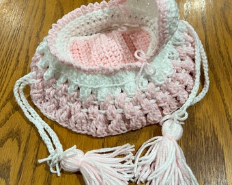 Child’s Cradle Purse, girl’s cradle purse, unique gift idea, adorable Easter gift, crocheted purse, drawstring purse