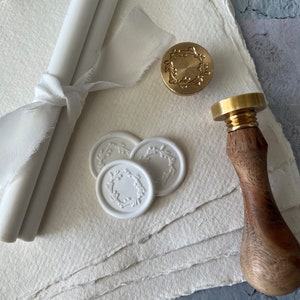Botanical Wreath / Self Adhesive Wax Seal / Choice of Colours / Wax Seal Stamp / Wax Seal Sticker  / Wax Stamp / Sealing Wax / Envelope Seal