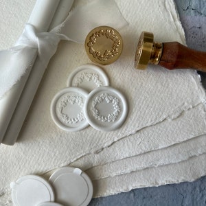 Botanical Wreath Spring / Self Adhesive Wax Seal / Choice of Colours / Wax Seal / Wax Seal Stickers  / Sealing Wax / Envelope Seal /