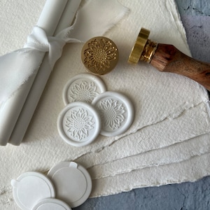 Sunflower / Self Adhesive Wax Seal / Choice of Colours / Wax Seal Stamp / Wax Seal Stickers  / Wax Stamp / Sealing Wax / Envelope Seal /