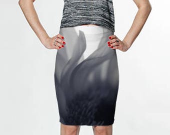 Gray Flower Fitted Pencil Skirt, Floral Skater Skirt, Ethereal Reversible Spandex Mini Skirt