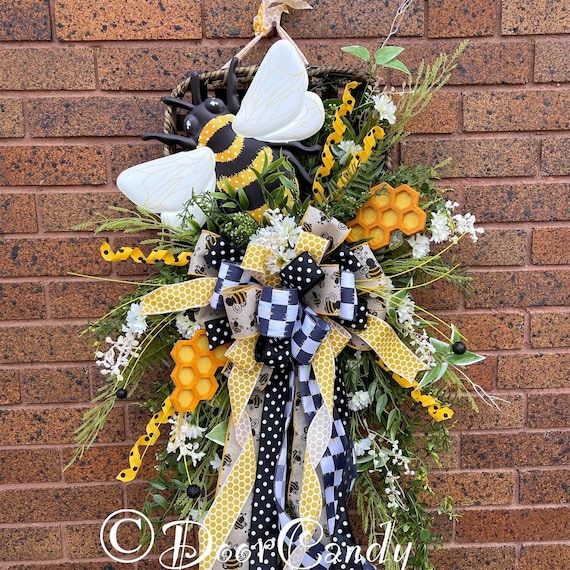 Spring Wreath - Wreath - Door Decor - Tobacco Basket Wreath - Premium Wreath