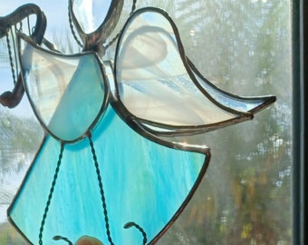 Stained Glass Angel with Harp / Mother's Day Gift / Religious Symbol / Angel Suncatcher / Angel Ornament / Sympathy Gift / Memorial Gift