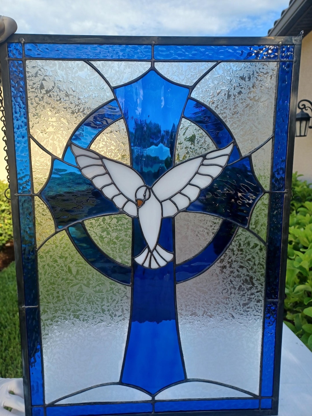 Lisa Devlin Designs Cross Made From Glass On Canvas