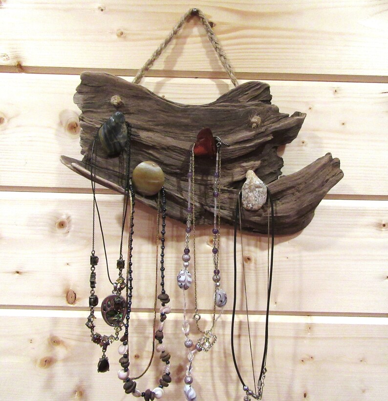 20 Assorted Beautiful Pieces of Driftwood image 8