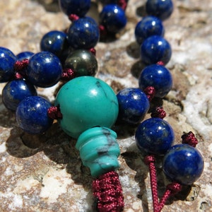 Lapis Lazuli mala, Turquoise and Pyrite, 108 bead Mala. Knotted 6mm Mala. Peace, Positive Energy and Clear Communciation imagen 4