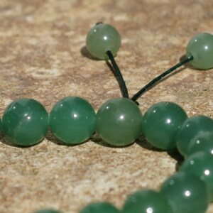 Green Aventurine 10mm Mala Prayer beads with sliding closure, 18 beads, Japa Mala. Prosperity, Positivity, Abundance, Love of others. image 4