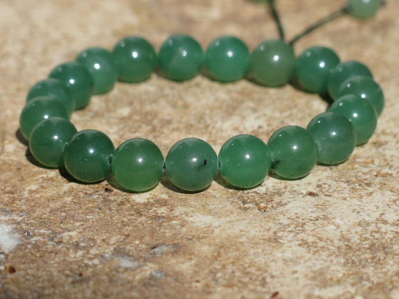 Green Aventurine 10mm Mala Prayer beads with sliding closure, 18 beads, Japa Mala. Prosperity, Positivity, Abundance, Love of others. image 2