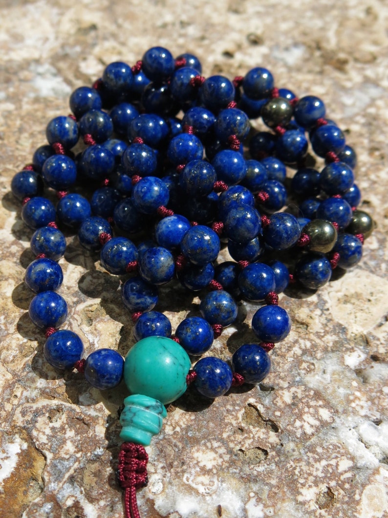 Lapis Lazuli mala, Turquoise and Pyrite, 108 bead Mala. Knotted 6mm Mala. Peace, Positive Energy and Clear Communciation imagen 3