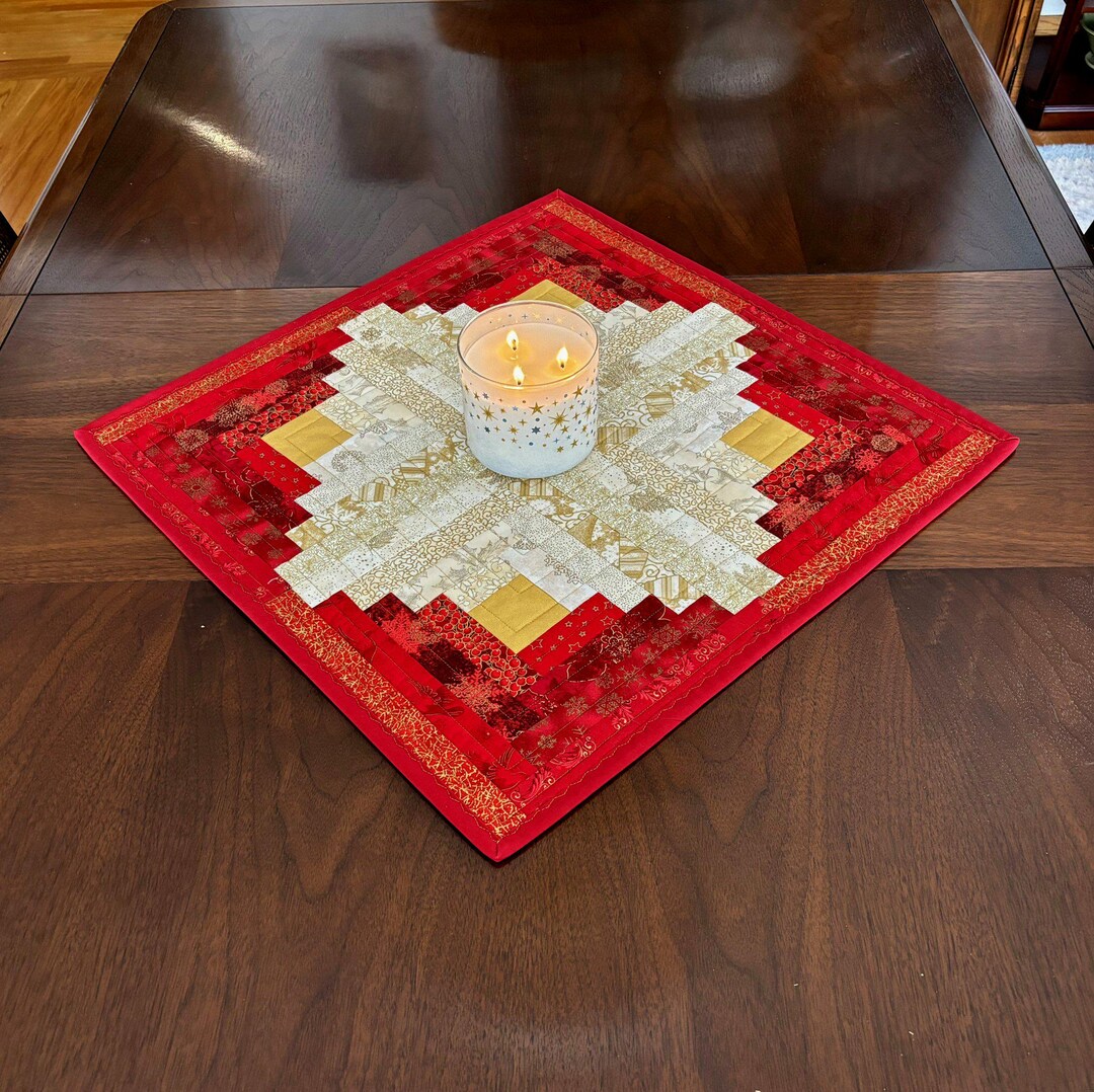 Red and Cream Quilted Table Topper, Reversible Christmas Log Cabin ...