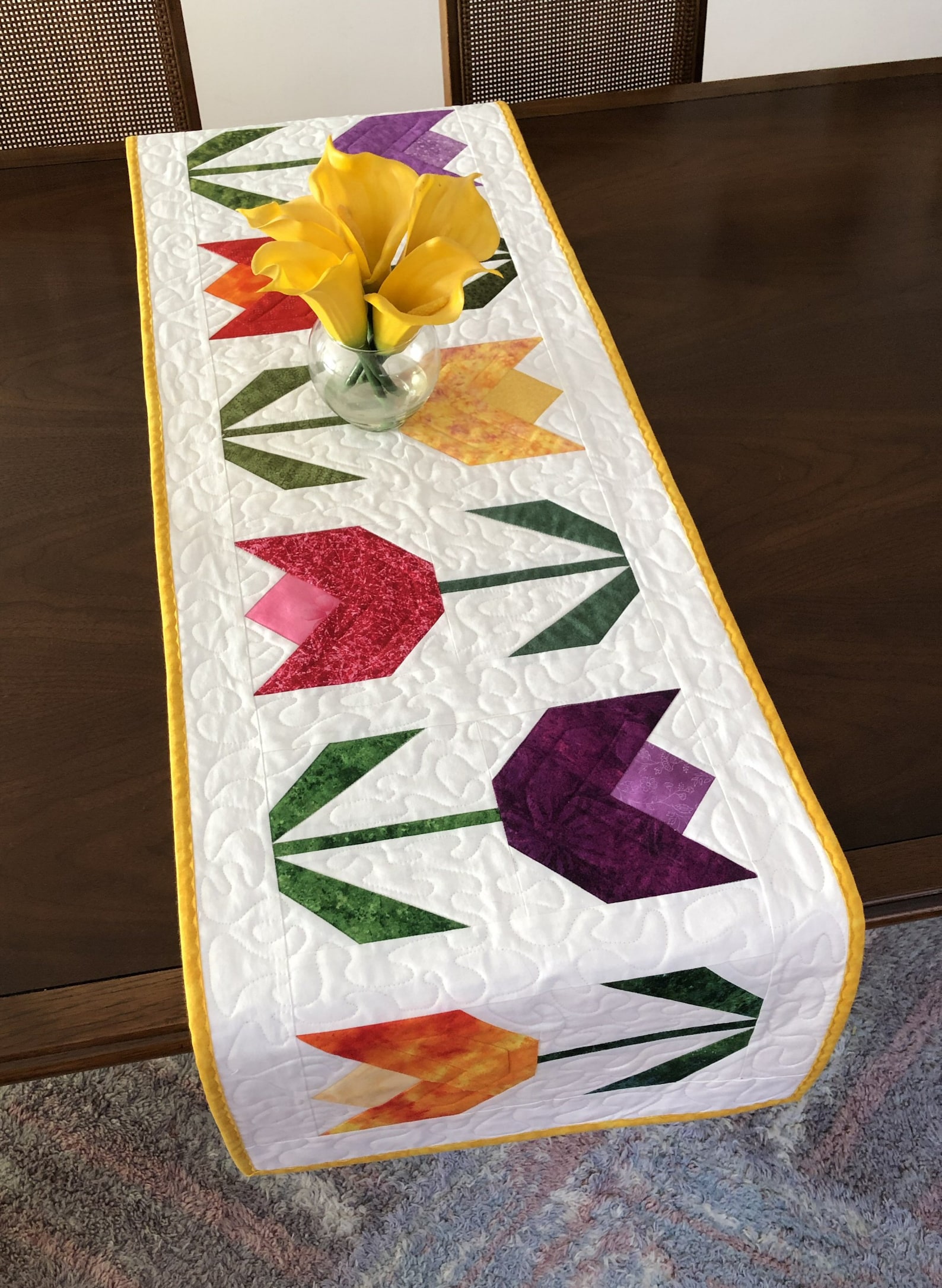 Pattern for Quilted Tulip Table Runner, Digital Download Pattern - Etsy