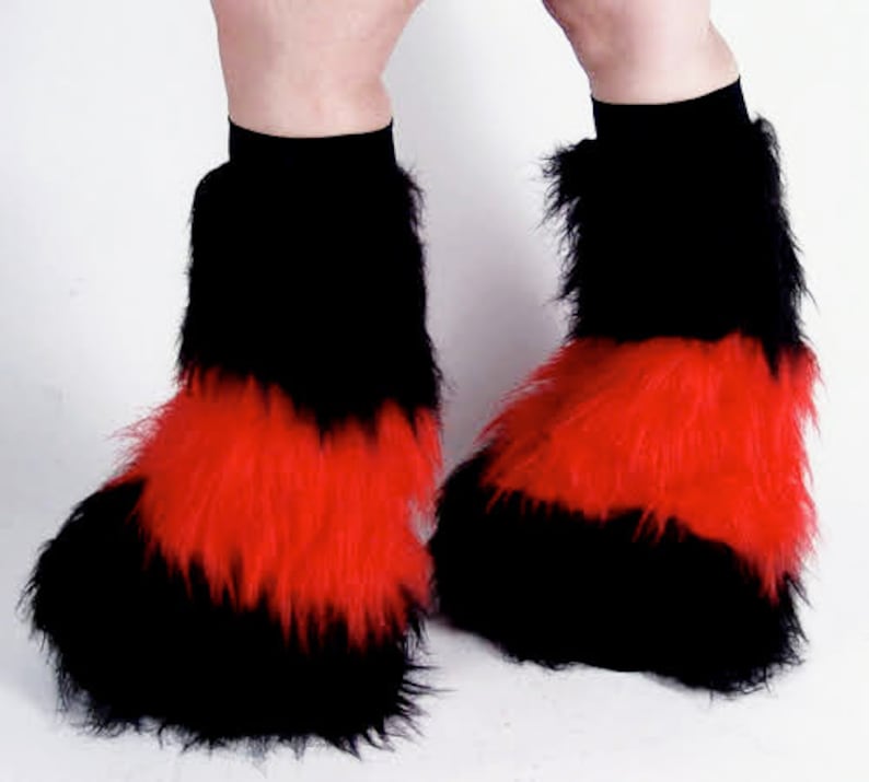 Schwarz und Rot gestreift Flauschige Beinstulpen, Fluffies, Kunstfell Bild 1