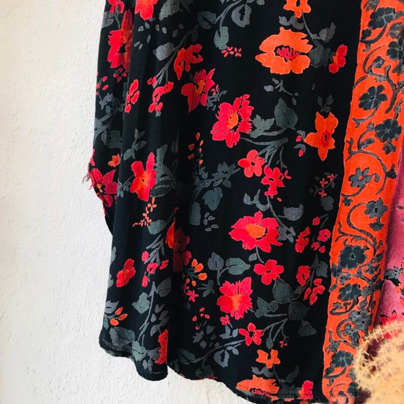 Vintage Floral Striped Rayon Batwing Kaftan
