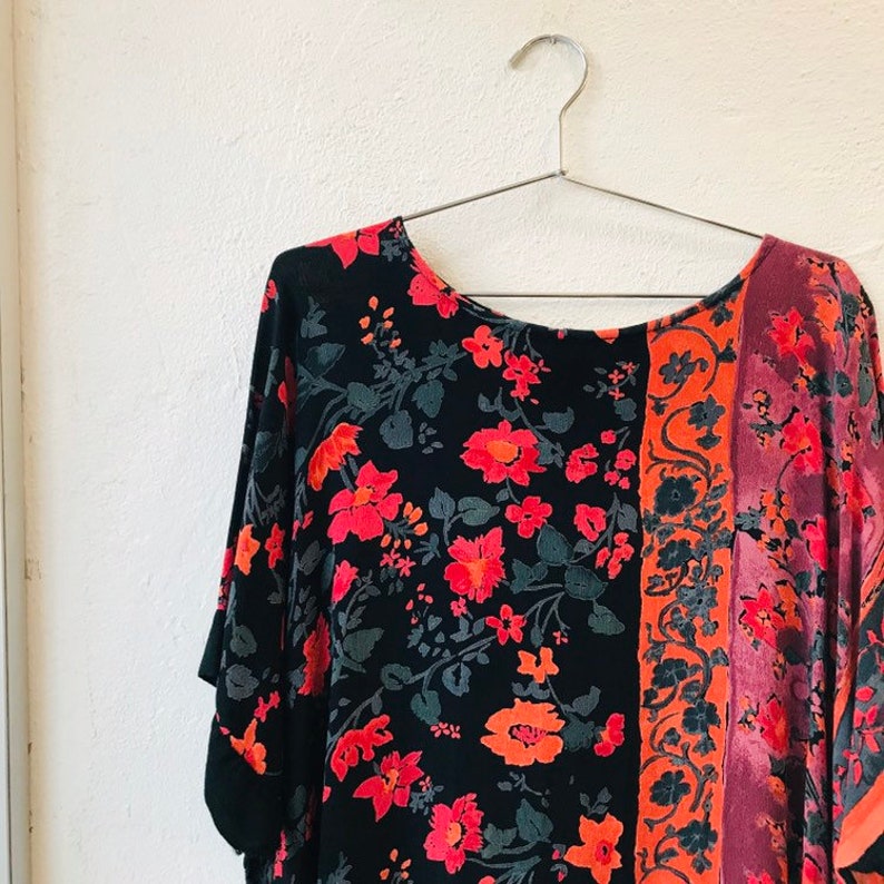 Vintage Floral Striped Rayon Batwing Kaftan