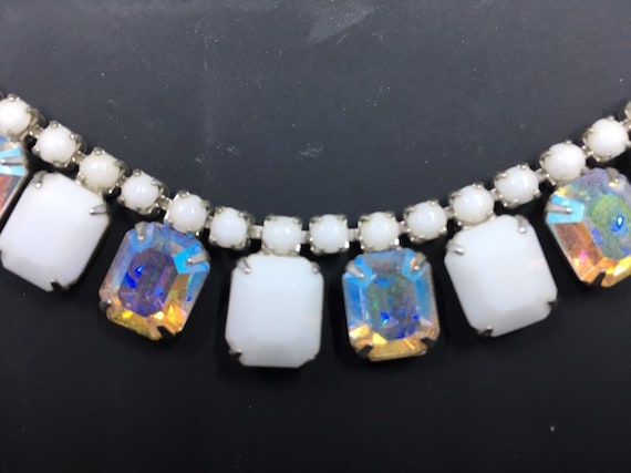 Antique Vintage Weiss Choker Necklace White Glass… - image 1