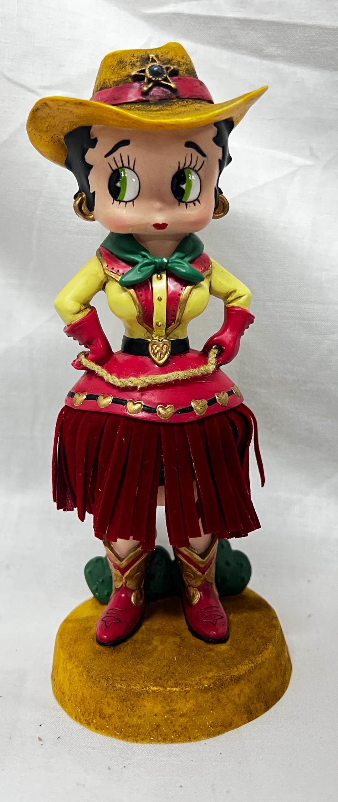 ベティ・ブープ フィギュア 1997年製 Vintage 1997 Betty Boop Cowgirl Bobber 6” - Etsy