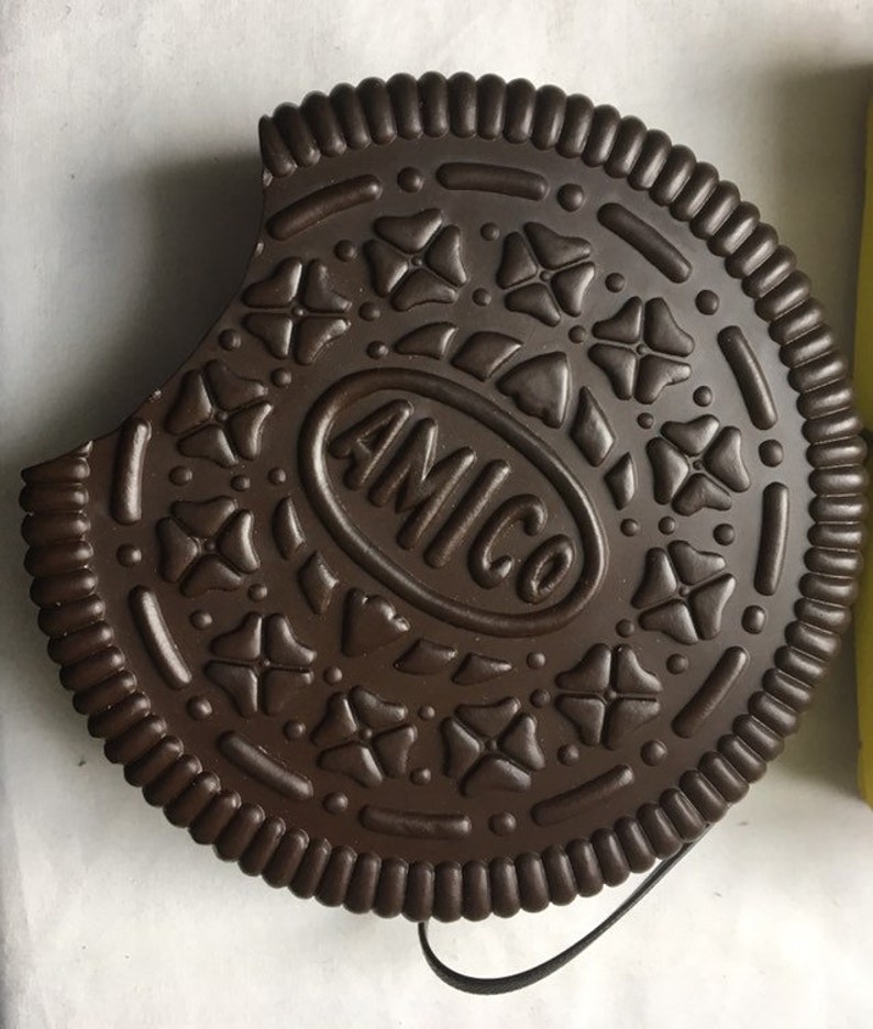 Vintage Novelty Figural Oreo Cookie Radio
