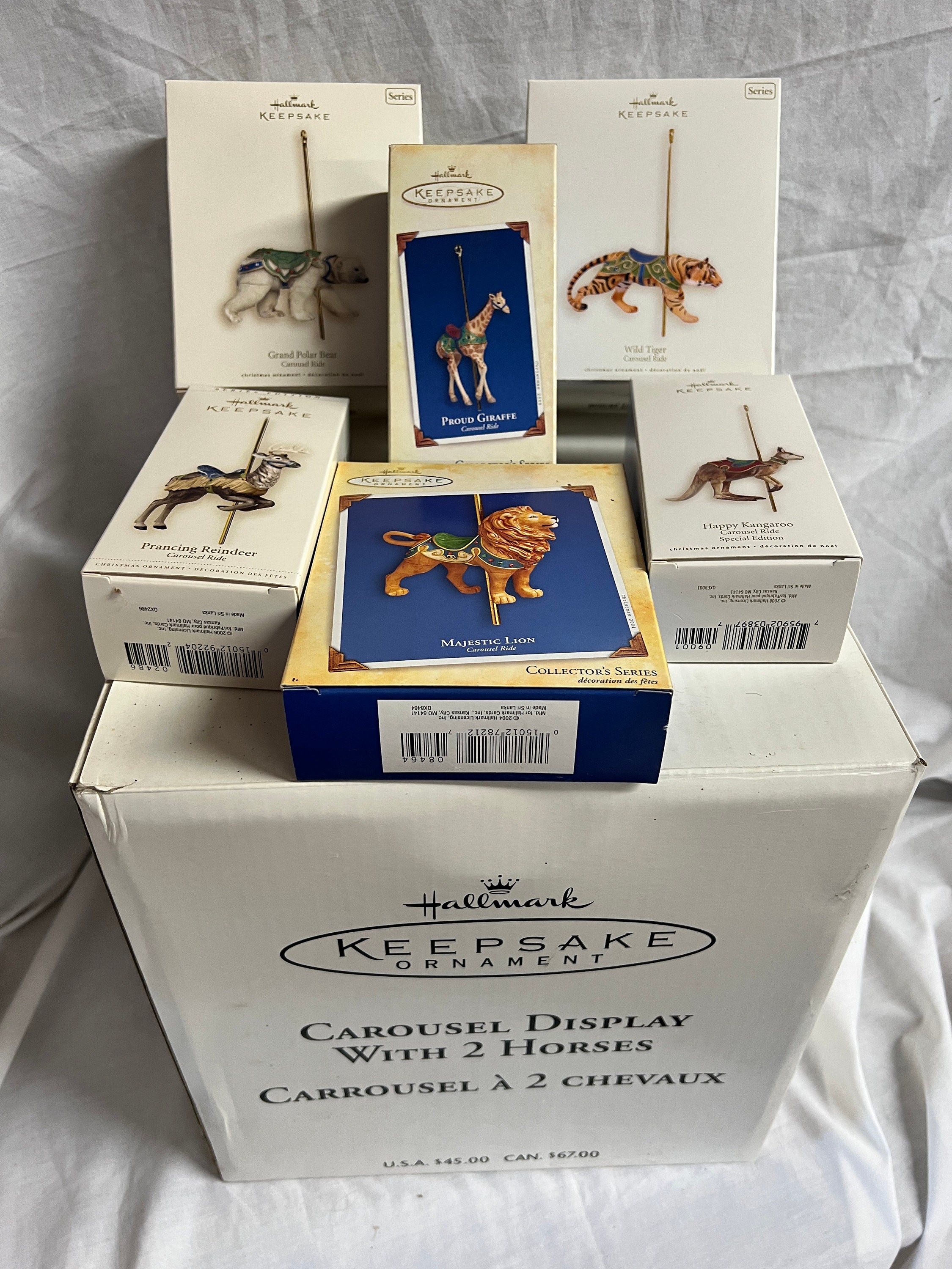 Hallmark 2004 Carousel Ride Christmas Ornament Display - Etsy