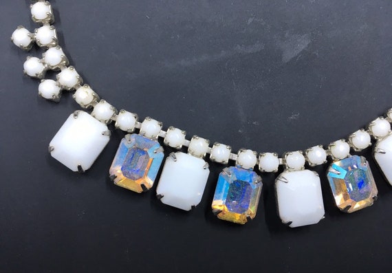 Antique Vintage Weiss Choker Necklace White Glass… - image 3