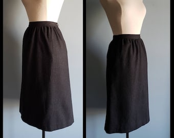 Vintage Evan Picone pencil skirt.