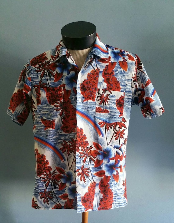 Vintage mens Hawaiian shirt by King Arthur vacati… - image 1