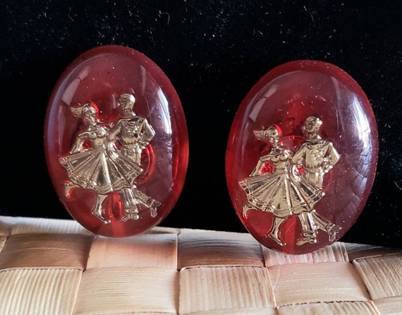 Vintage Red Lucite Swing Dancer Clip On Earrings. - image 2