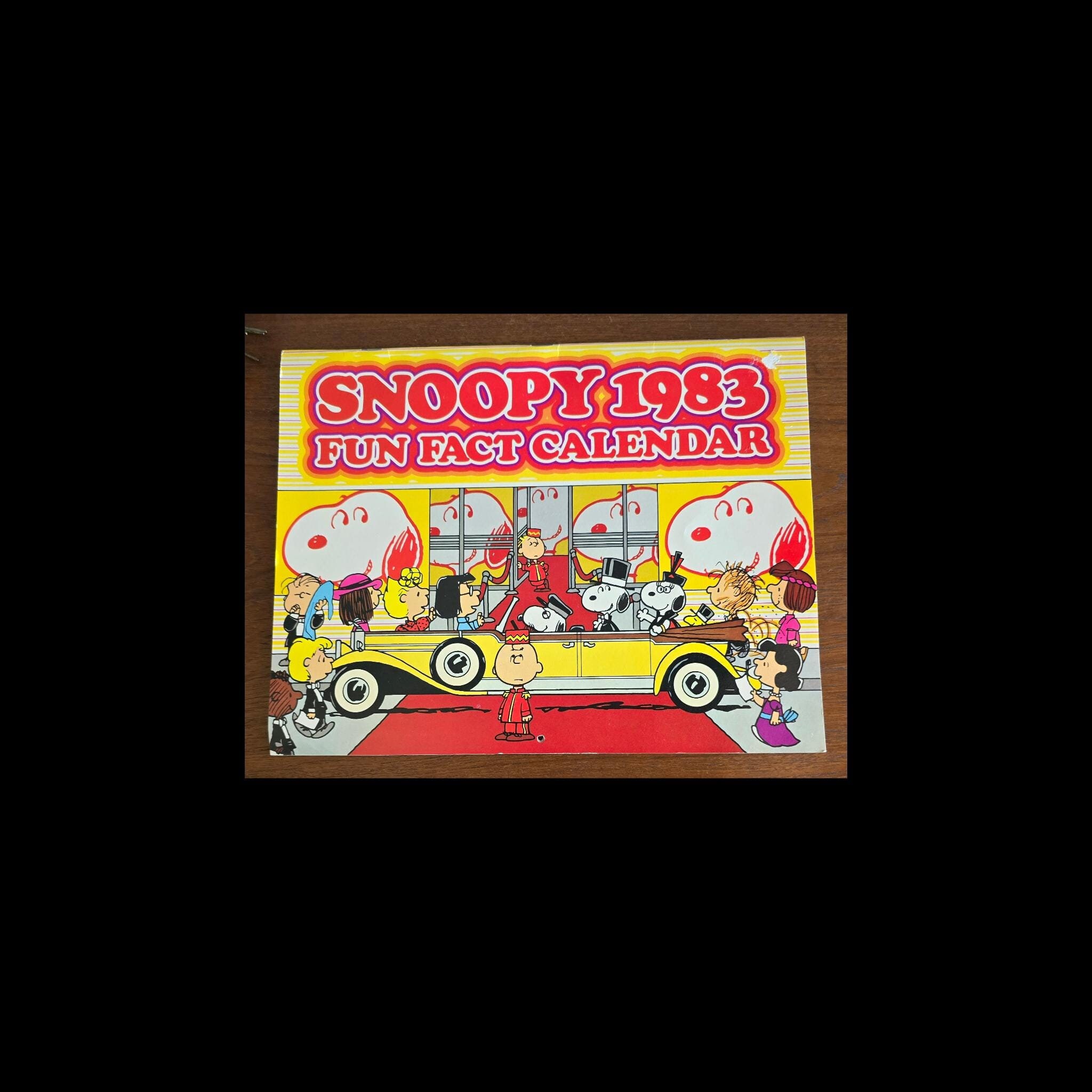 SNOOPY - ふっさん スヌーピー&amp;ペギージーン ルーシーカレンダー Peanuts® Charlie Brown and Snoopy TV Set Perpetual Calendar