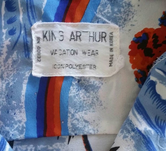 Vintage mens Hawaiian shirt by King Arthur vacati… - image 6