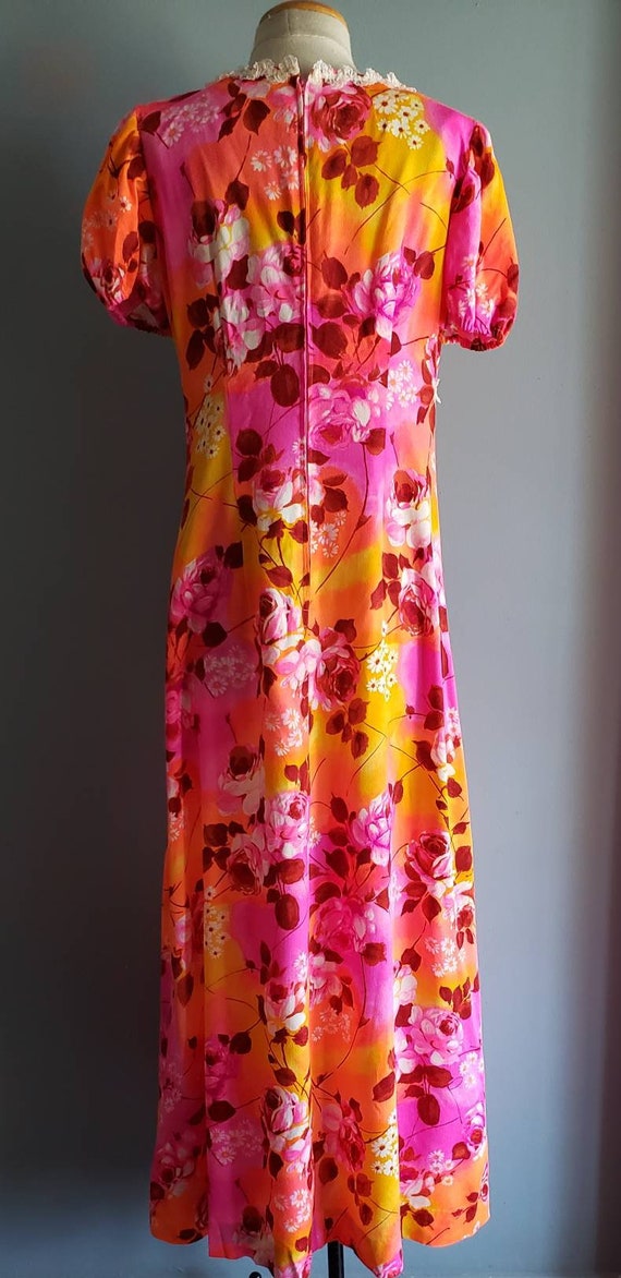 Pop art rose print maxi dress. - image 9