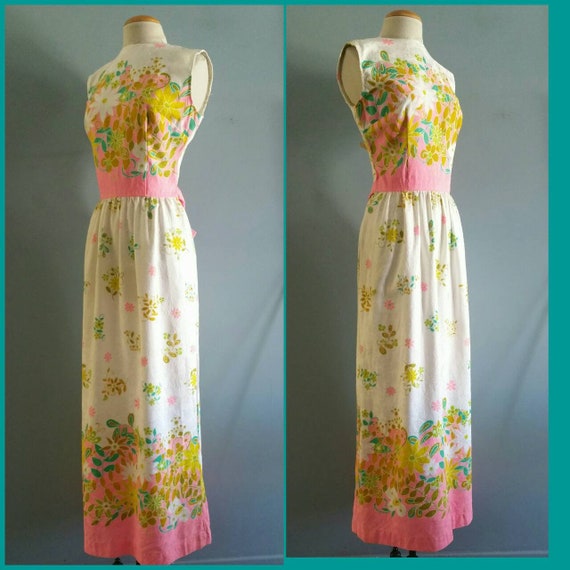 Vintage Hawaiian border print maxi dress.