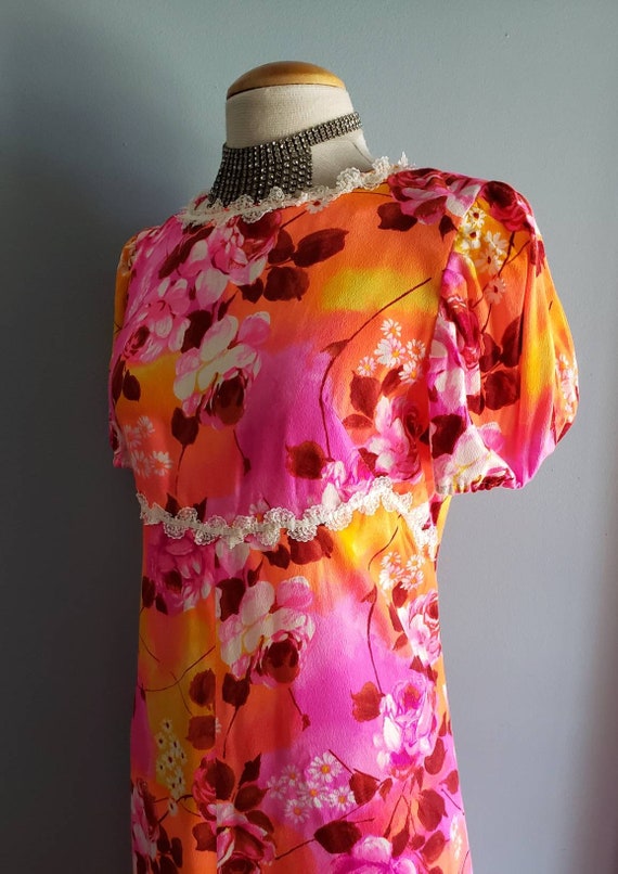 Pop art rose print maxi dress. - image 2