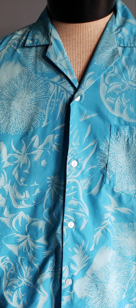 Cool vintage blue Hawaiian by Paradise style. - image 3