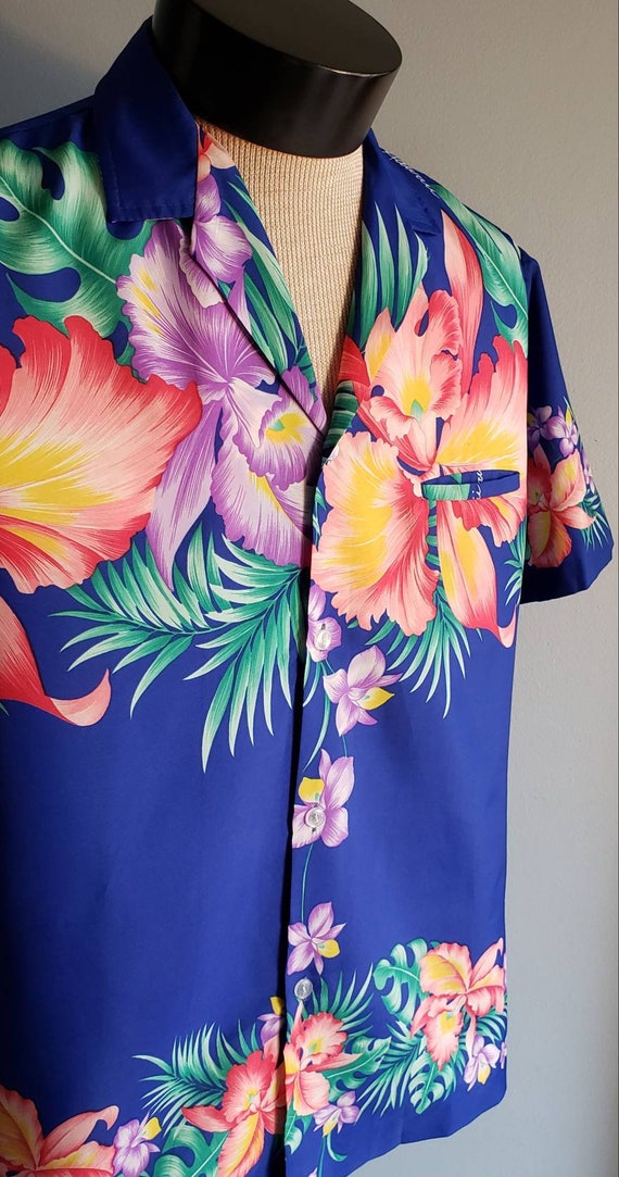 Striking orchid print mens vintage Hawaiian shirt. - image 5
